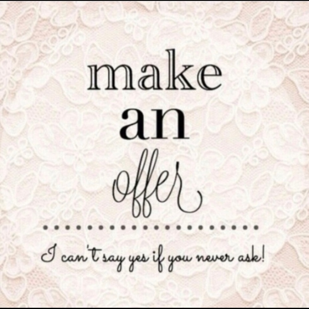 BUNDLE!! OFFERS!! DON’T HESITATE TO SEND OFFERS!!!